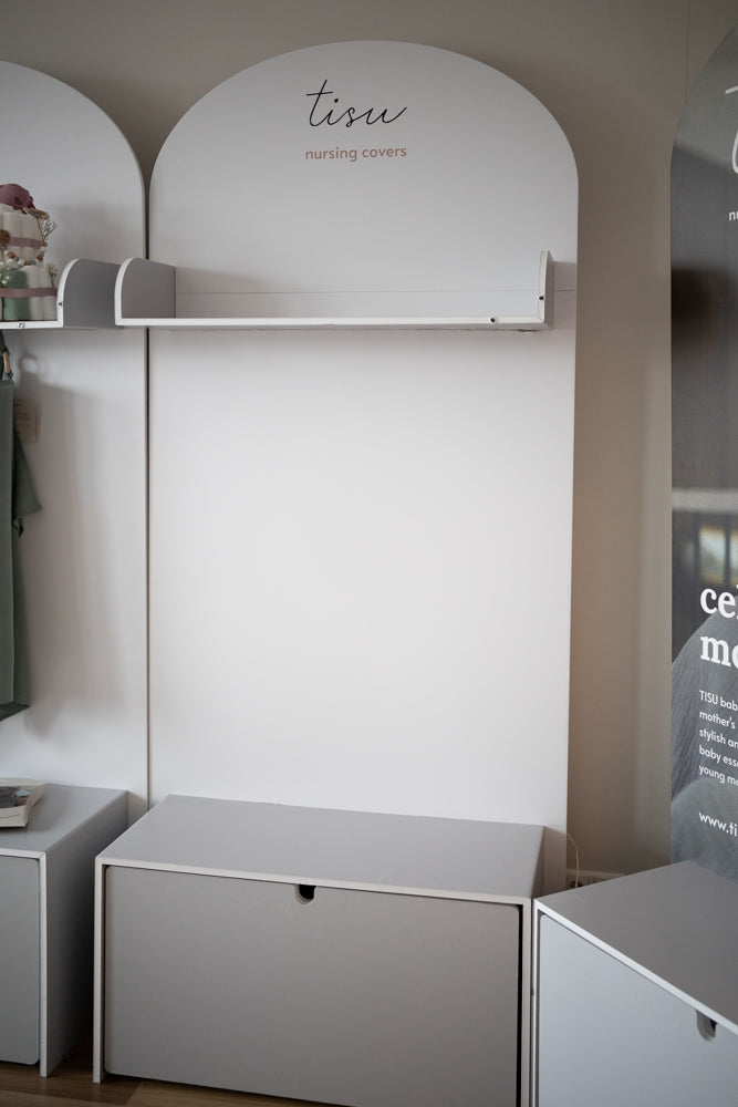 TISU product display, nursing covers