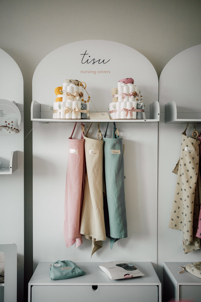 TISU product display, nursing covers